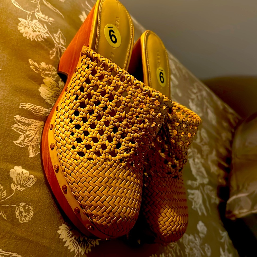 Woven leather mules